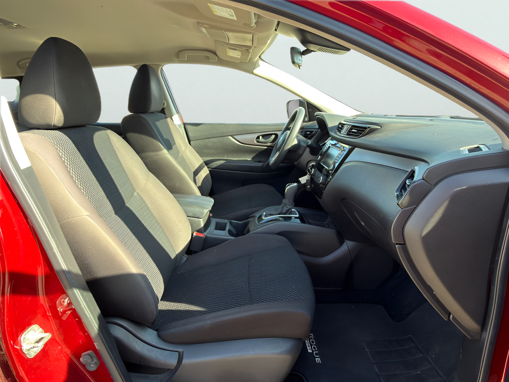 Used 2020 Nissan Rogue Sport S w/ Appearance Package FWD image 11