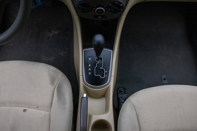 Used 2014 Hyundai Accent GLS image 21