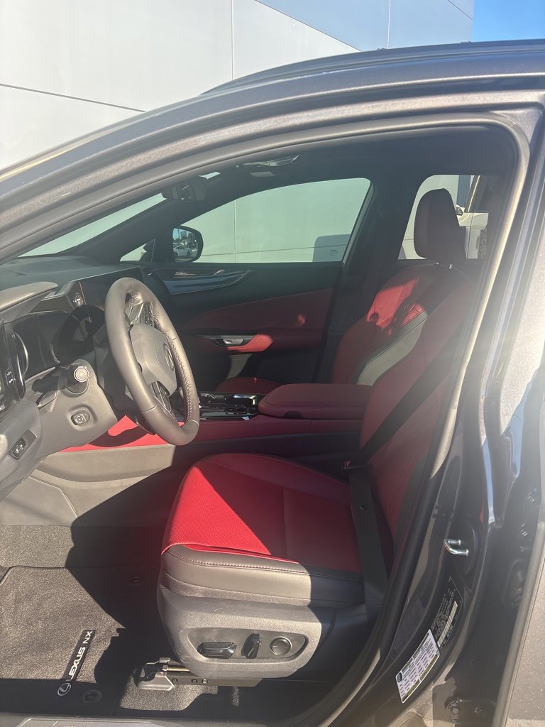 Used 2025 Lexus NX 350h AWD w/ Premium Package image 5