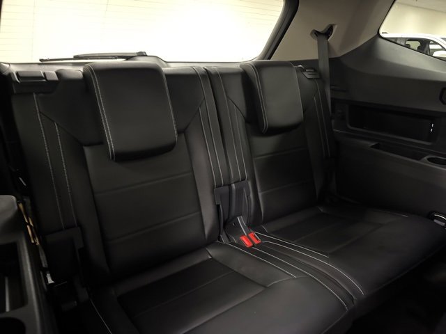 Used 2023 Volkswagen Atlas SEL R-Line image 16