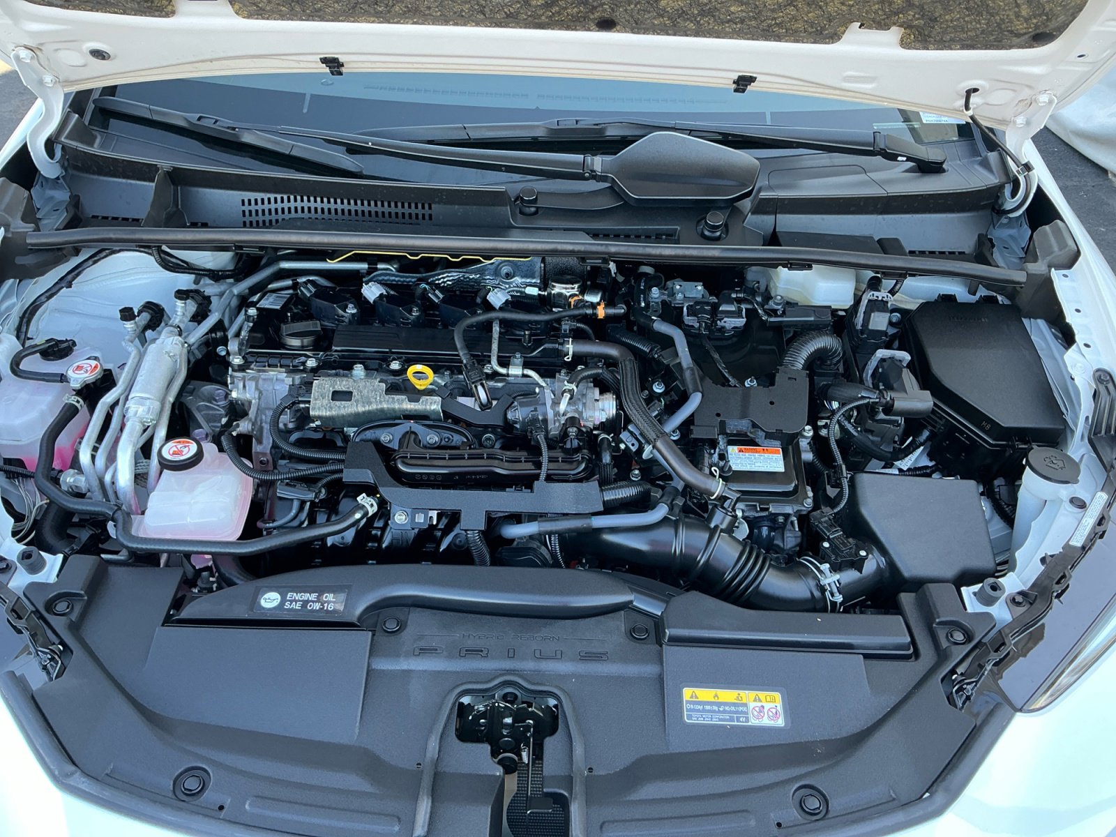 Used 2024 Toyota Prius Prime Premium w/ Advanced Technology Package image 21