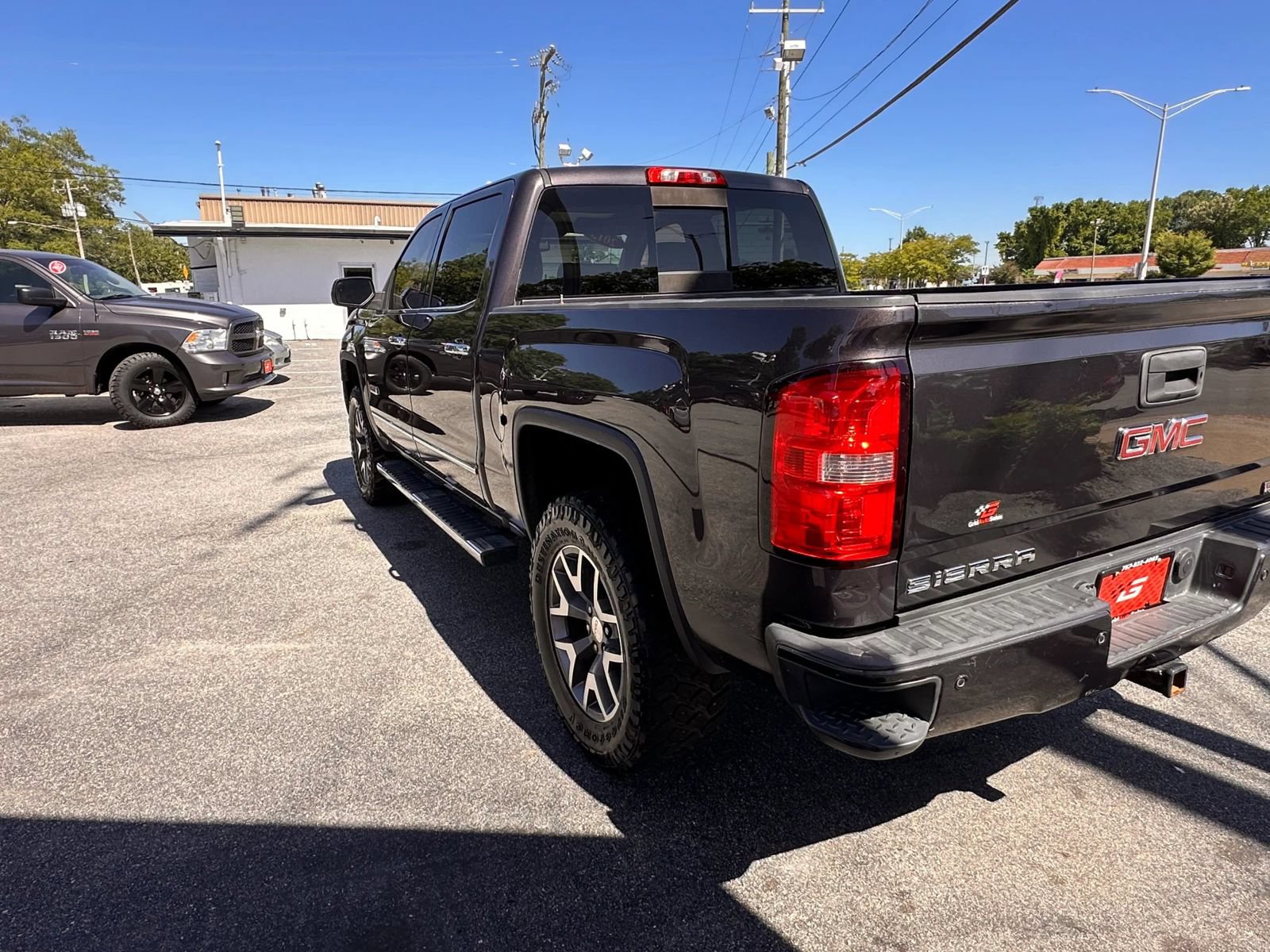 Used 2015 GMC Sierra 1500 SLT AWD/4WD image 6