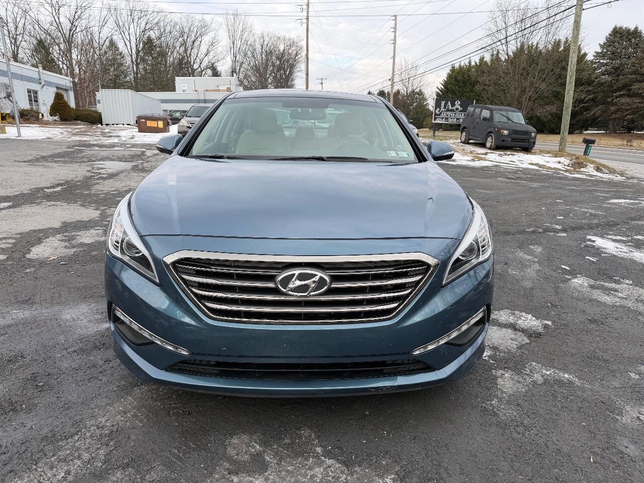 Used 2015 Hyundai Sonata Limited w/ Option Group 05 image 1