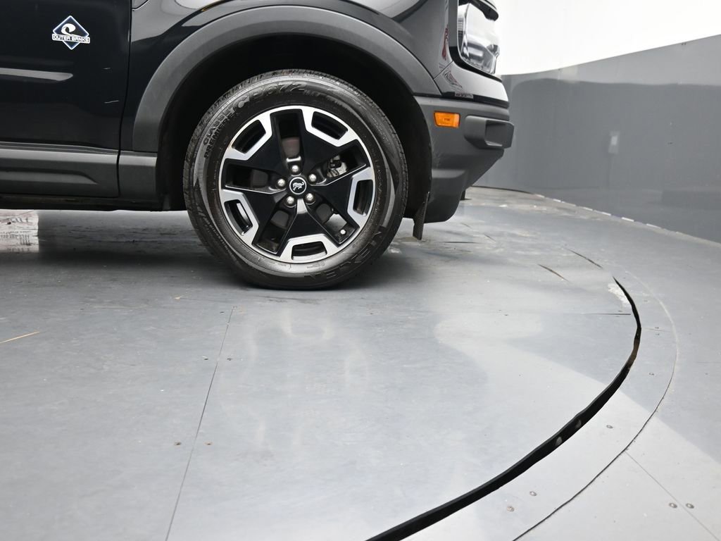 Used 2023 Ford Bronco Sport Outer Banks w/ Tech Package image 11