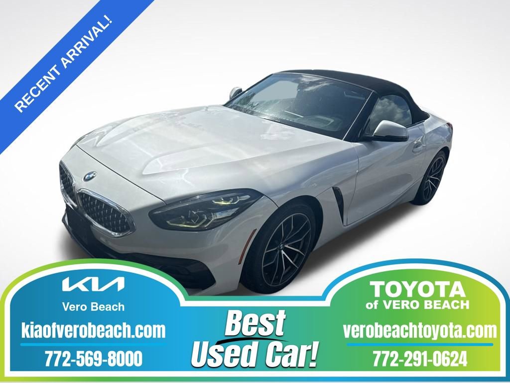 Used 2022 BMW Z4 sDrive30i w/ Driving Assistance Package RWD image 1