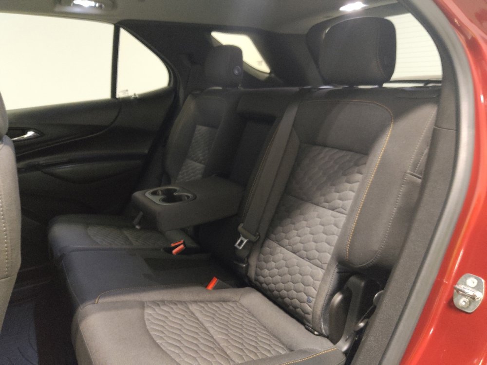 Used 2019 Chevrolet Equinox LT image 18