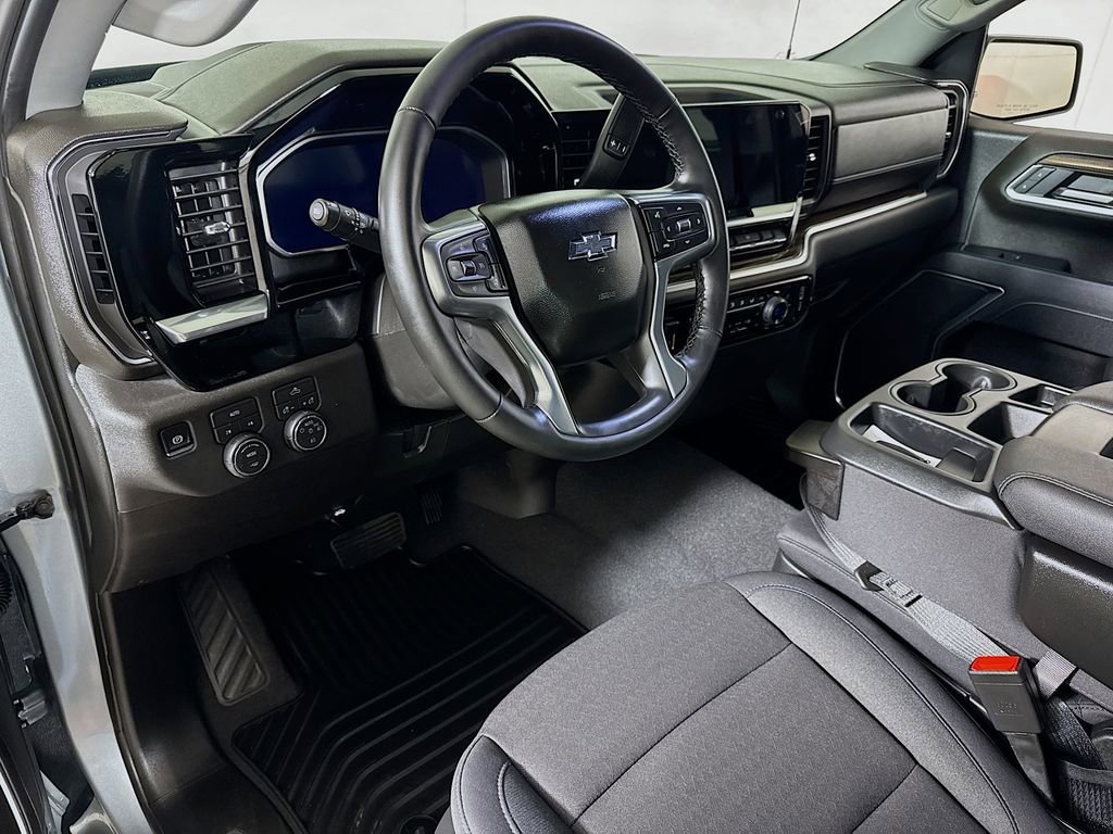 Certified 2026 Chevrolet Silverado 1500 RST image 7