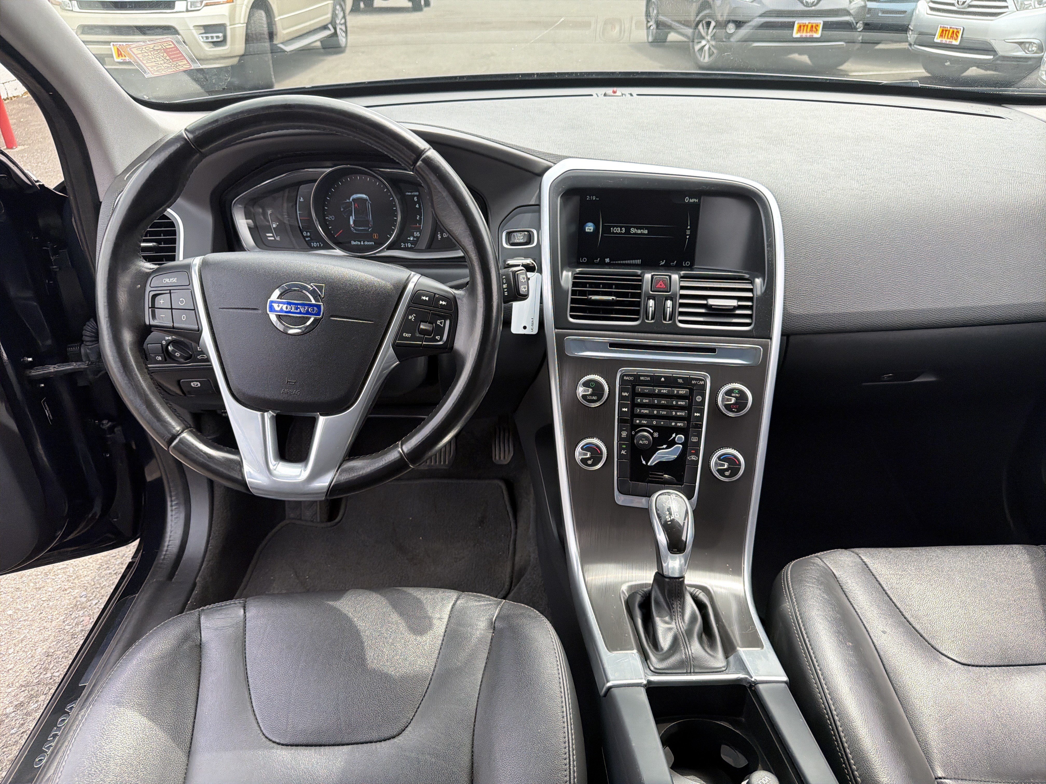 Used 2016 Volvo XC60 T5 Premier AWD/4WD image 9