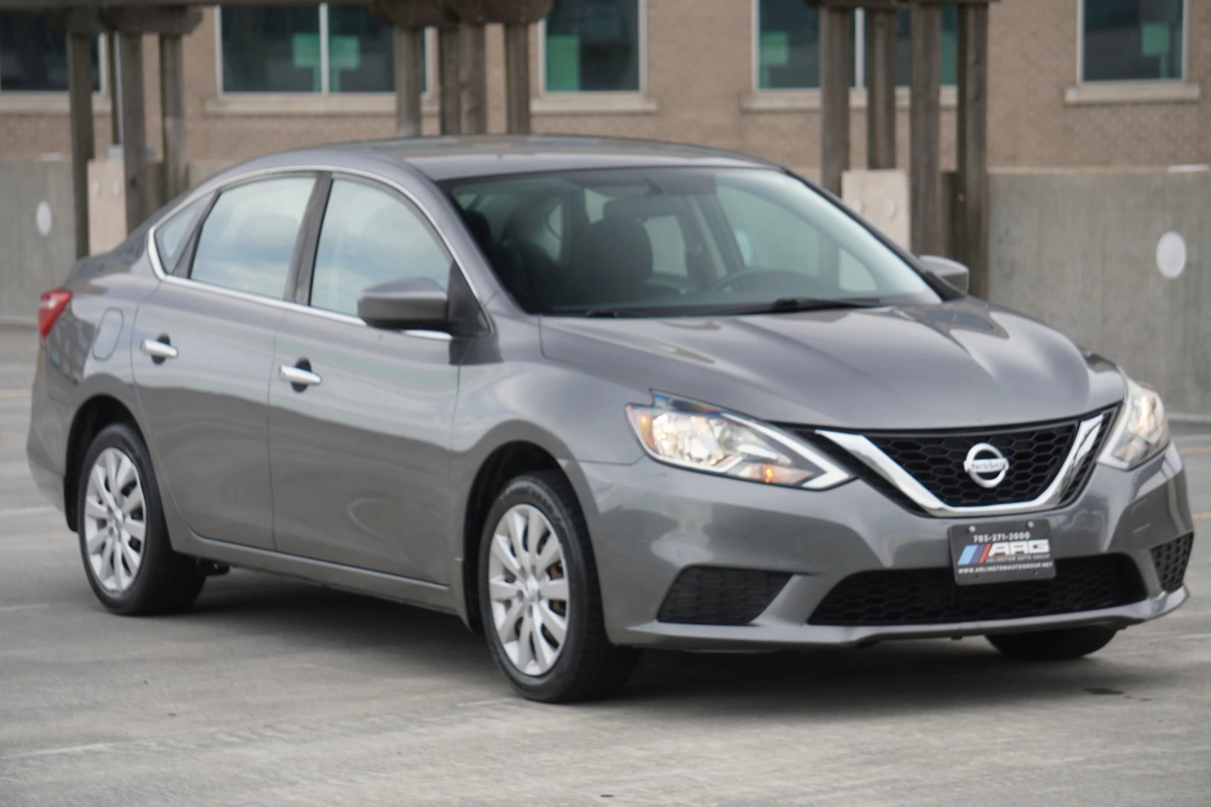 Used 2017 Nissan Sentra SV image 9