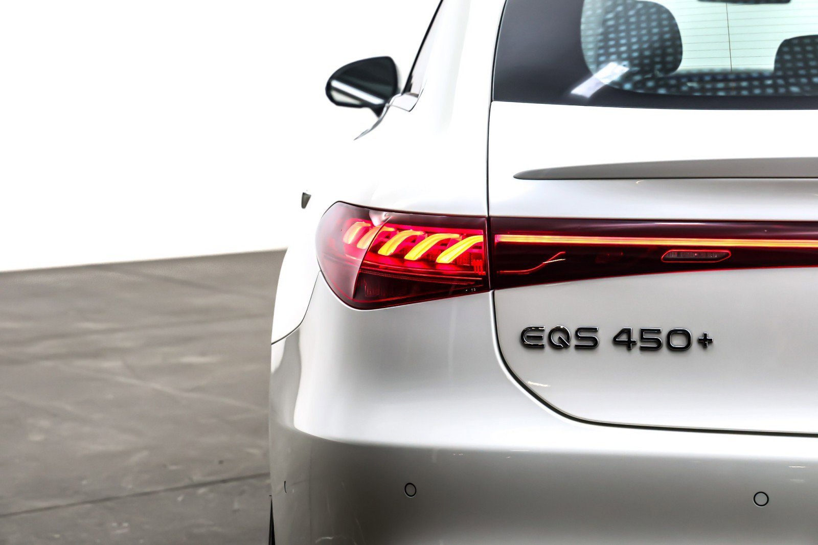 Used 2022 Mercedes-Benz EQS 450+ Sedan image 15