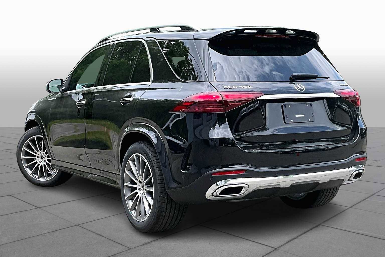 Used 2025 Mercedes-Benz GLE 450 4MATIC image 4