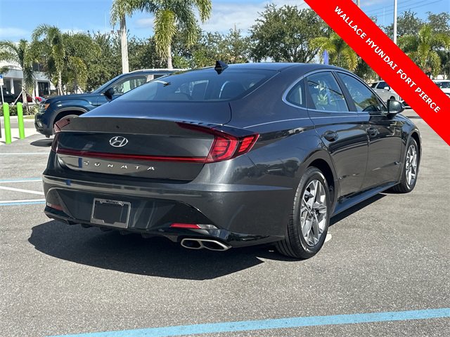 Used 2023 Hyundai Sonata SEL w/ Preferred Accessory Package image 6