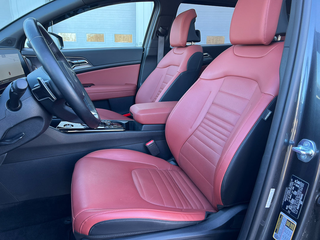 Used 2023 Kia Sportage SX Prestige image 18