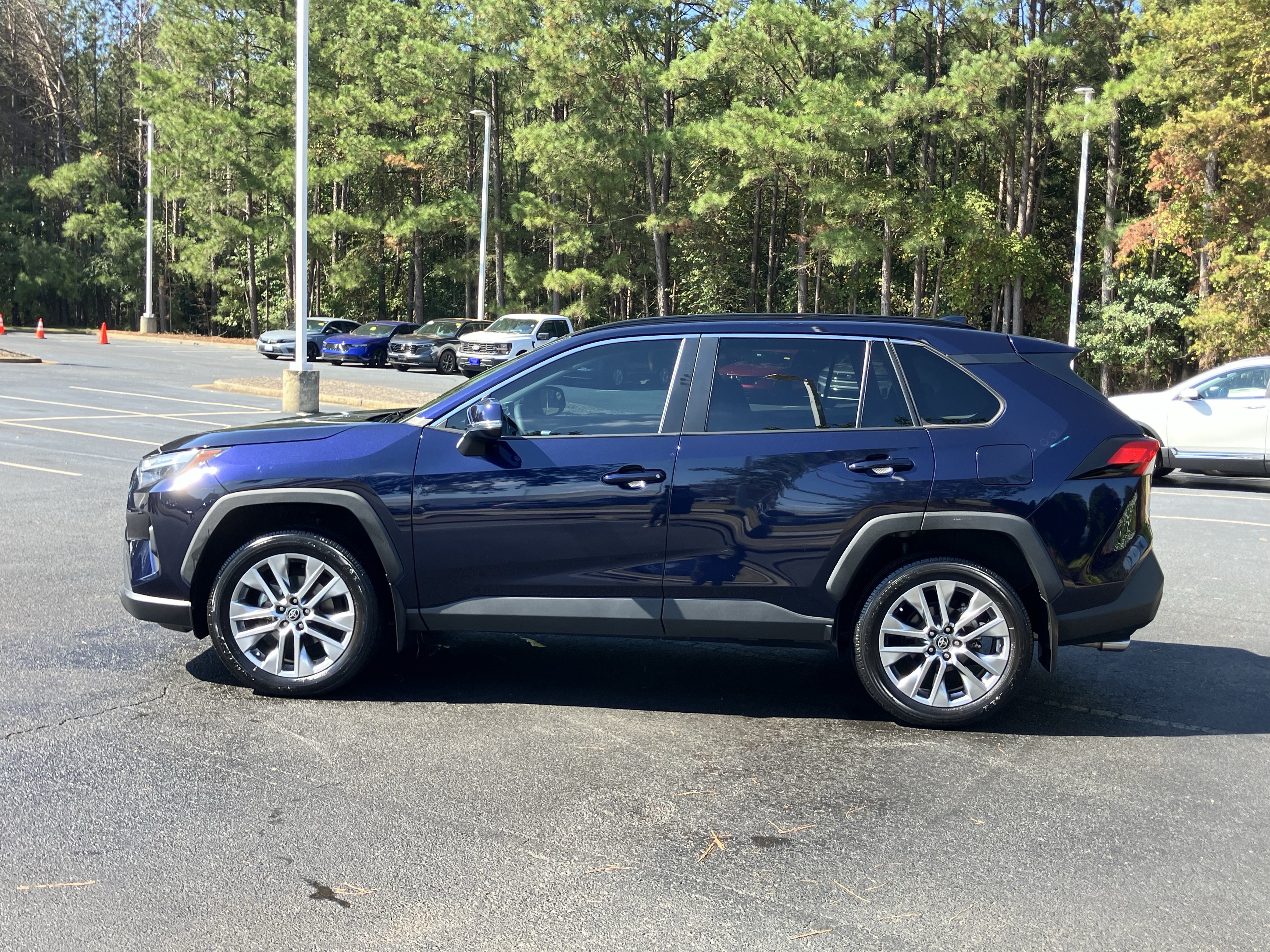 Used 2024 Toyota RAV4 XLE Premium FWD image 7