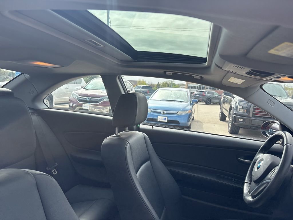 Used 2009 BMW 128i Coupe image 28