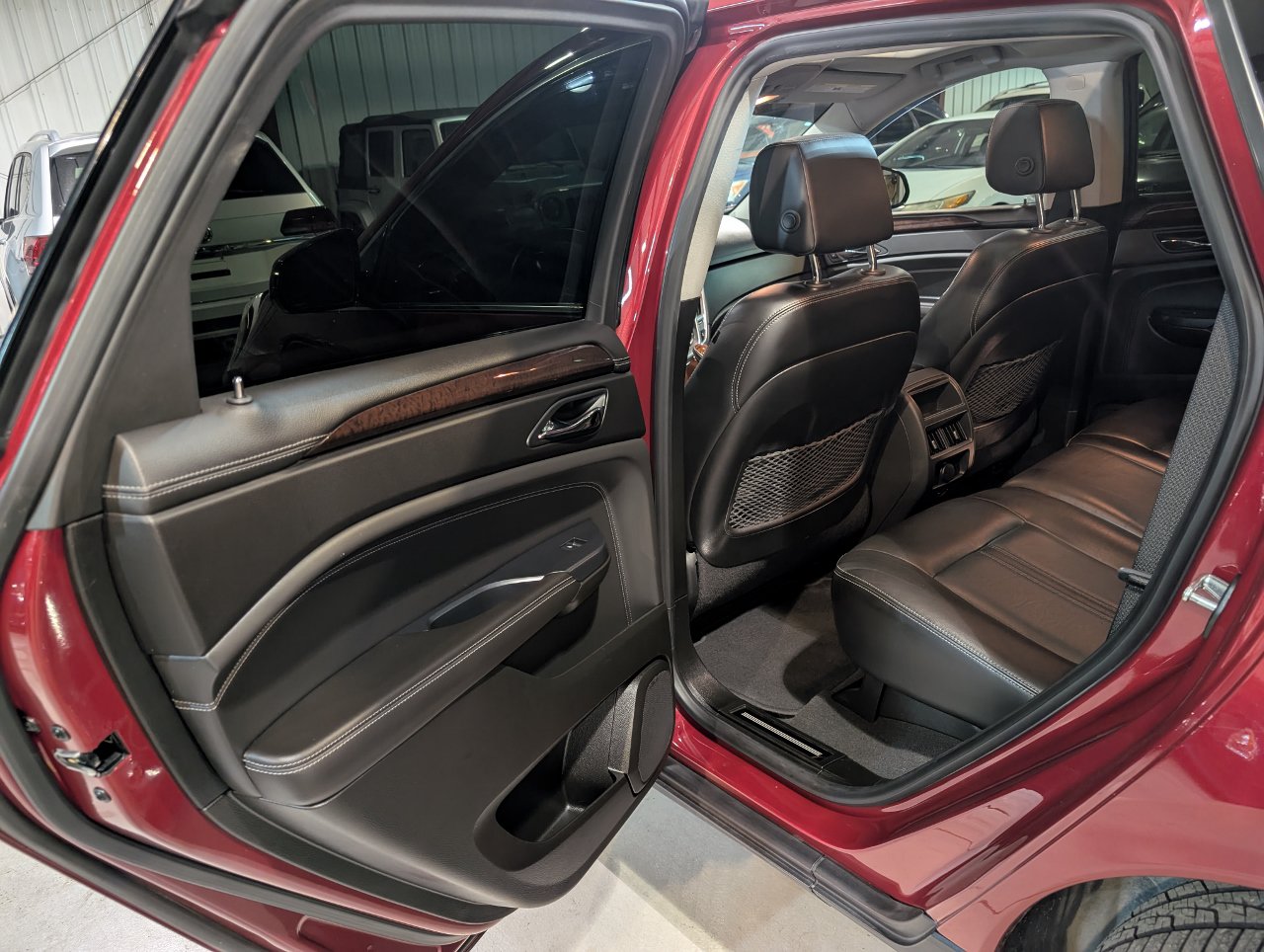 Used 2013 Cadillac SRX Performance w/ Driver Assist Package AWD/4WD image 20