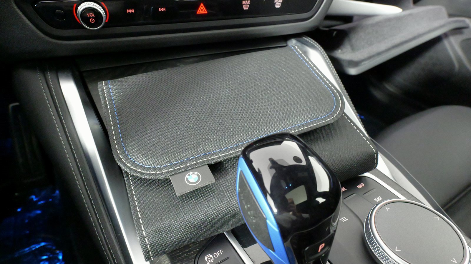 Used 2023 BMW i4 M50 w/ Premium Package image 59