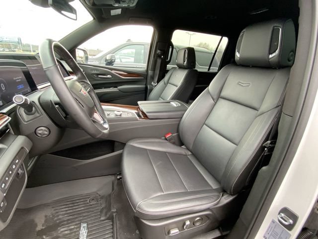 Used 2023 Cadillac Escalade ESV Luxury AWD/4WD image 20