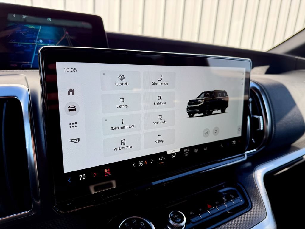 New 2025 Ford Expedition Platinum w/ Stealth Performance Package image 35