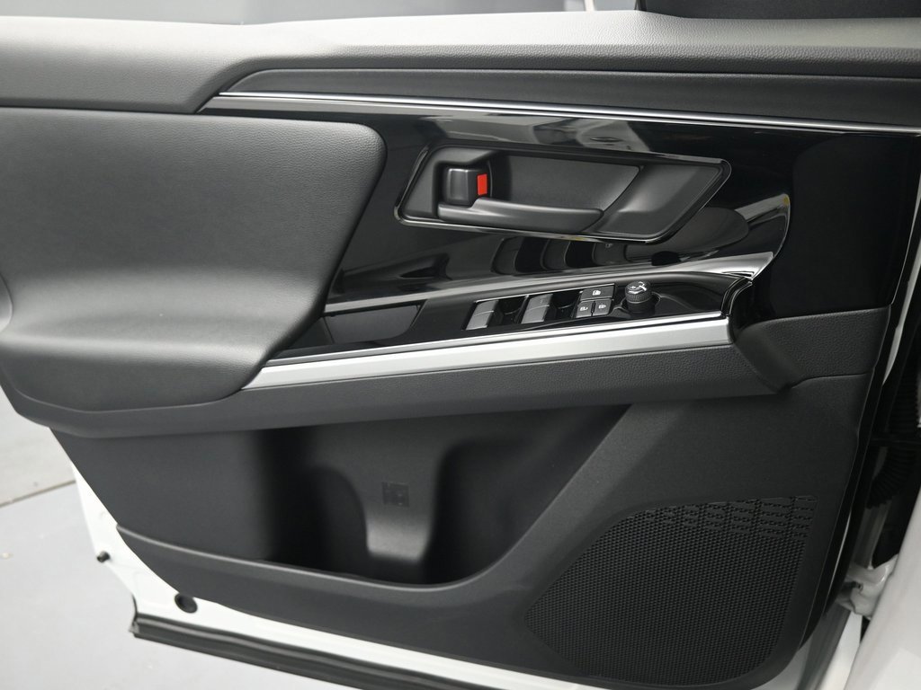 Used 2023 Toyota bZ4X XLE image 22