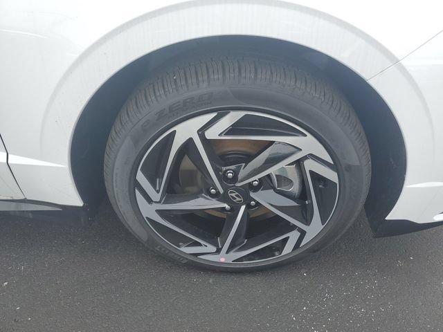 New 2026 Hyundai Sonata SEL FWD image 6