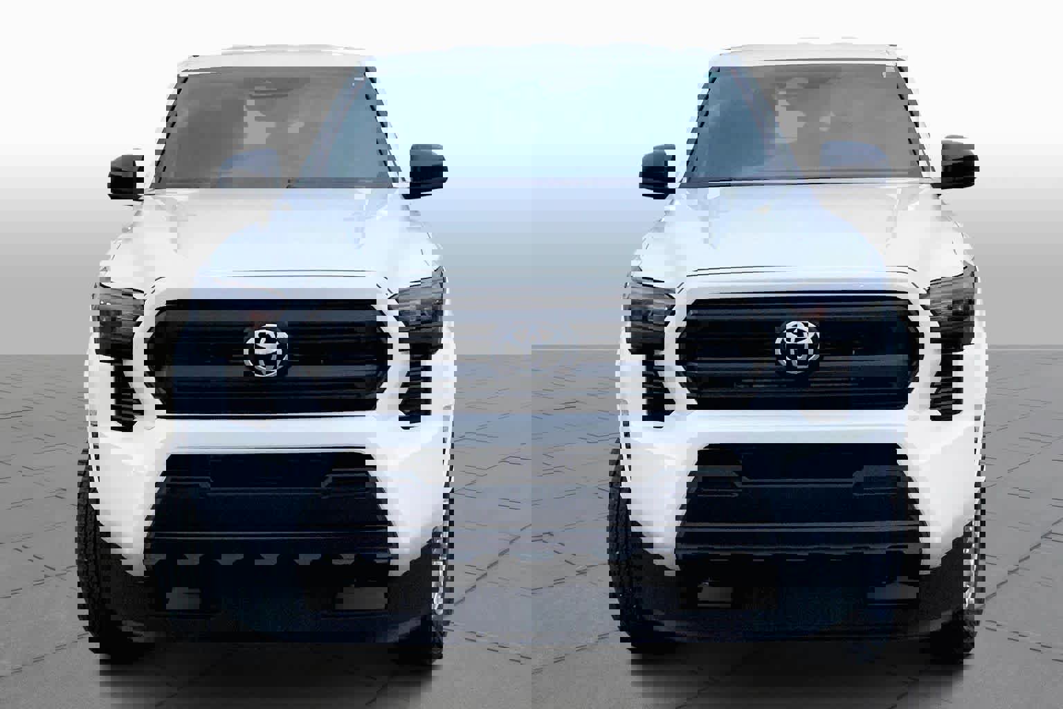 Used 2025 Toyota Tacoma SR image 3