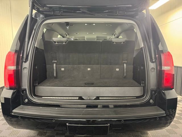 Used 2019 Chevrolet Tahoe LT w/ RST Edition AWD/4WD image 36