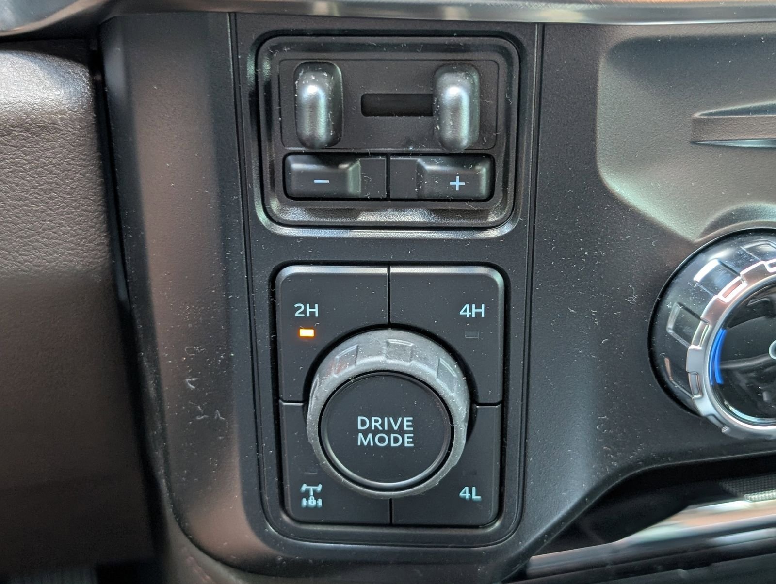 New 2026 Ford F250 4x4 Crew Cab Super Duty image 24