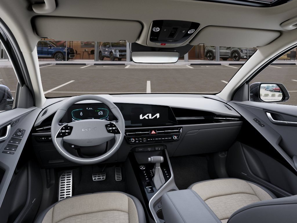 New 2026 Kia Niro SX Touring FWD image 14
