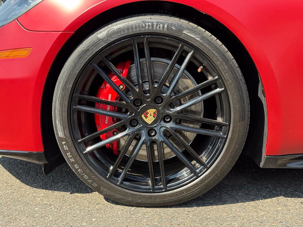 Used 2019 Porsche Panamera GTS AWD/4WD image 16