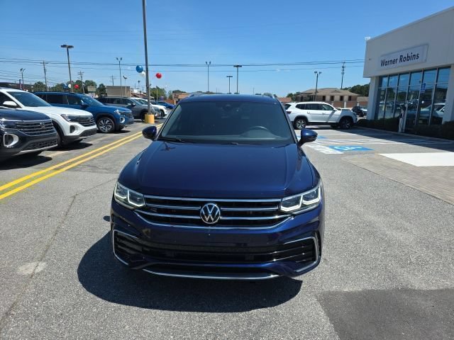 Used 2022 Volkswagen Tiguan SEL R-Line AWD/4WD image 9