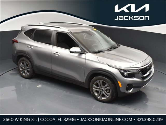 Used 2023 Kia Seltos S w/ Navigation Package