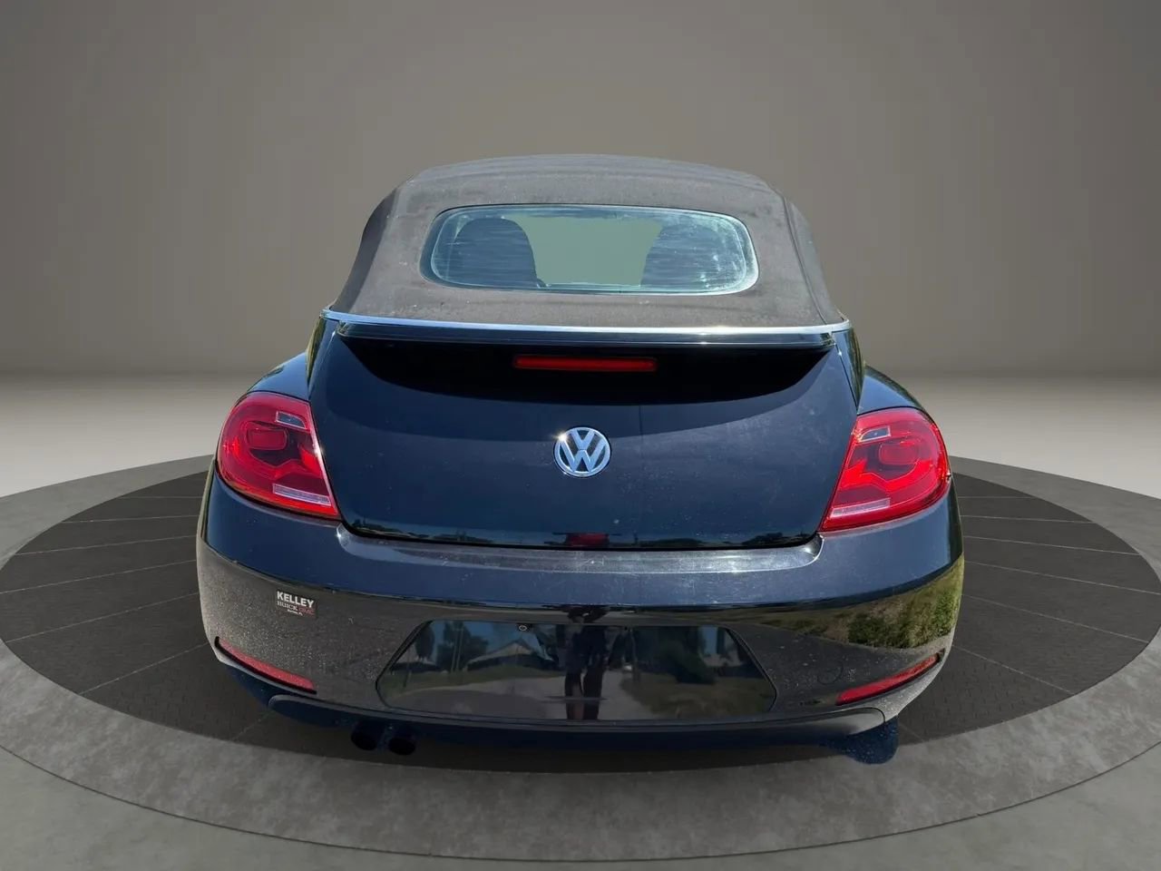 Used 2015 Volkswagen Beetle 1.8T FWD image 12