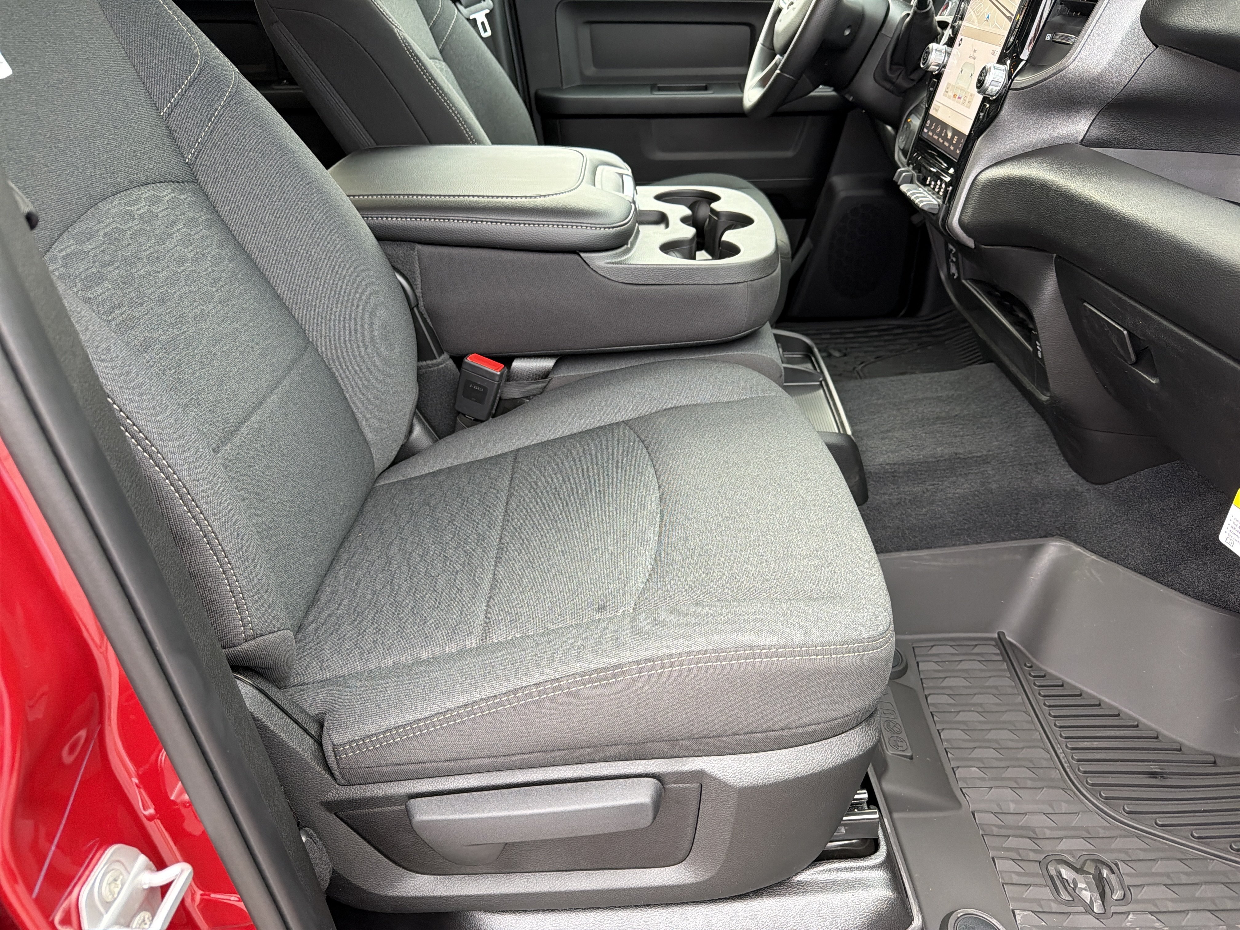 New 2026 RAM 2500 Tradesman AWD/4WD image 12