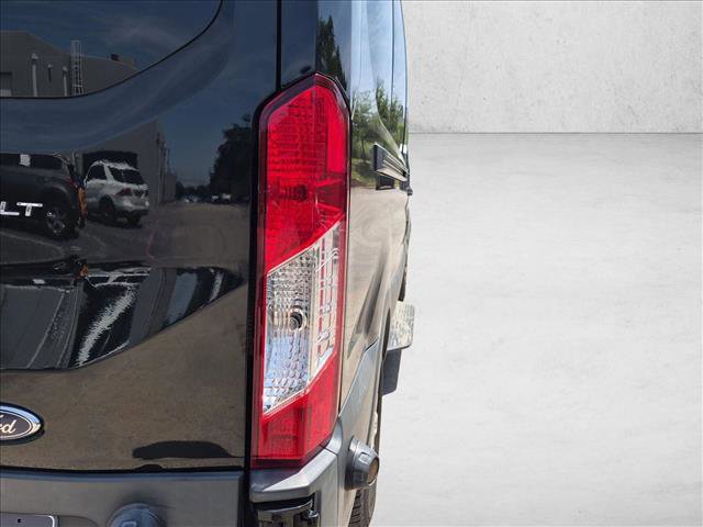 Used 2018 Ford Transit 350 XLT RWD image 11