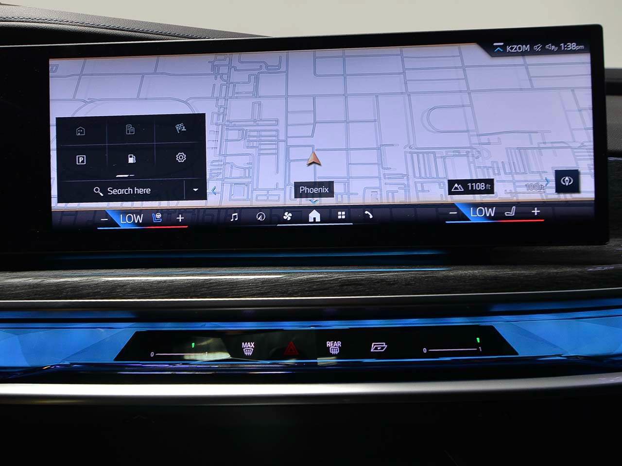 Used 2023 BMW 760i xDrive w/ Luxury Rear Seating Package AWD/4WD image 14