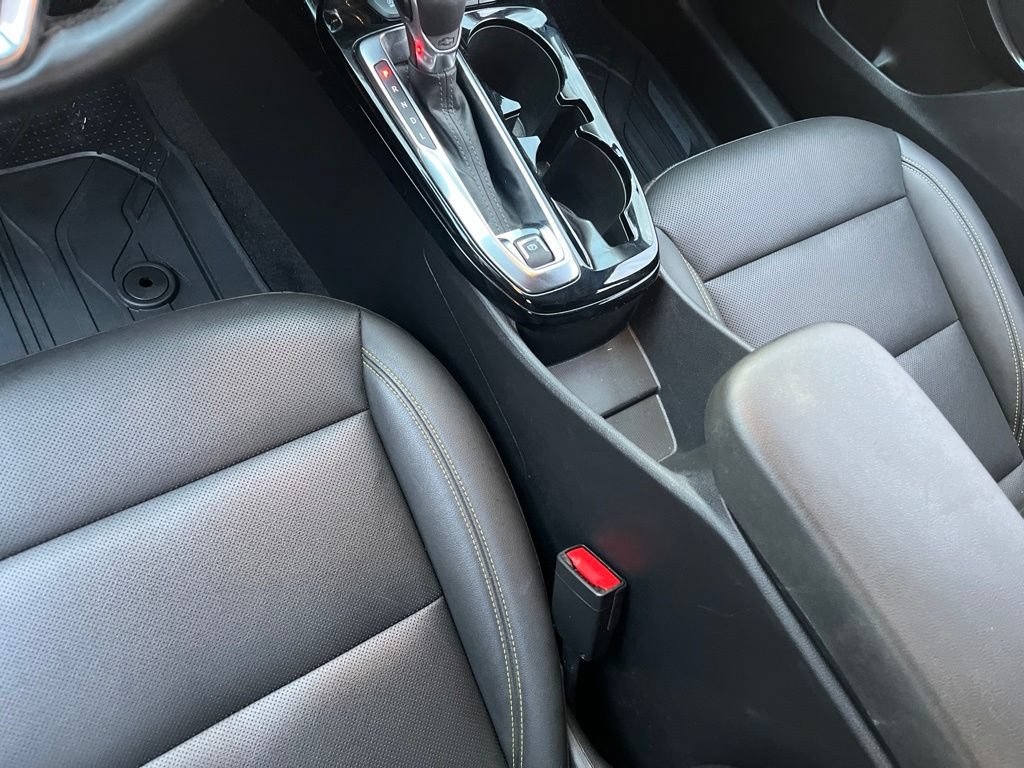 Used 2025 Chevrolet Trax ACTIV FWD image 19
