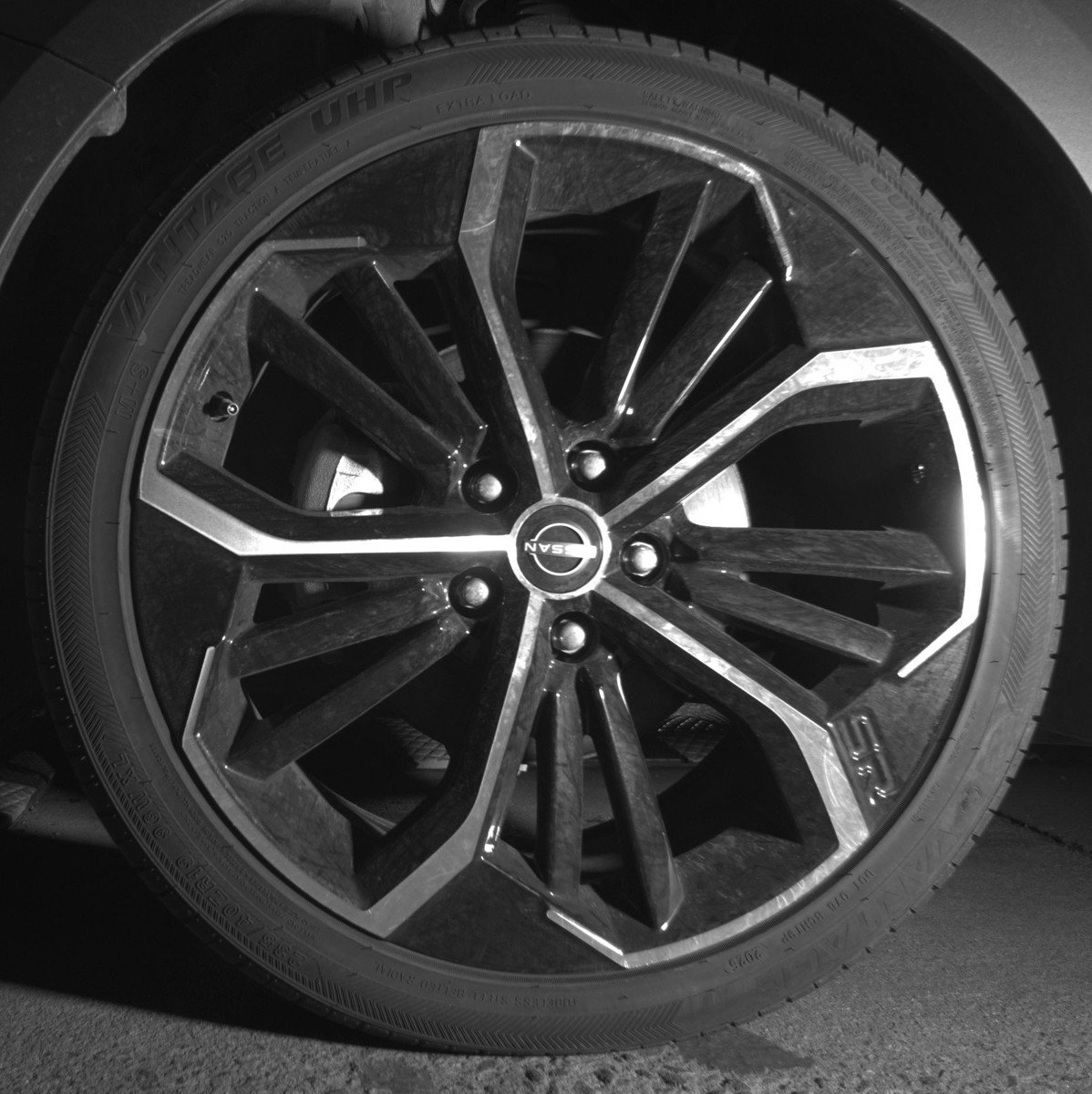 Used 2025 Nissan Altima 2.5 SR image 12