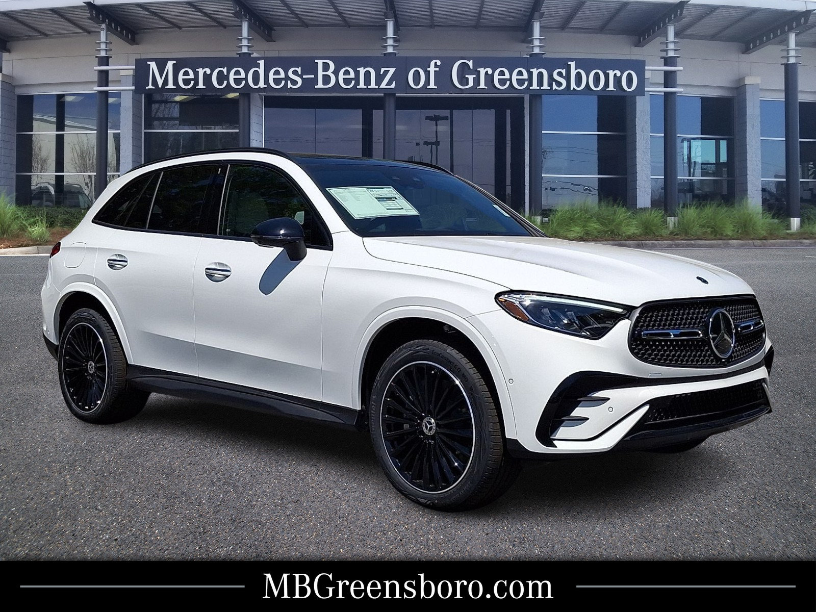 New 2026 Mercedes-Benz GLC 300 4MATIC image 1
