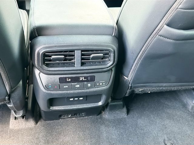 Used 2025 Honda Pilot EX-L image 23