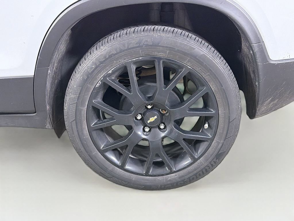 Used 2021 Chevrolet Trax LT w/ Sport Edition image 29