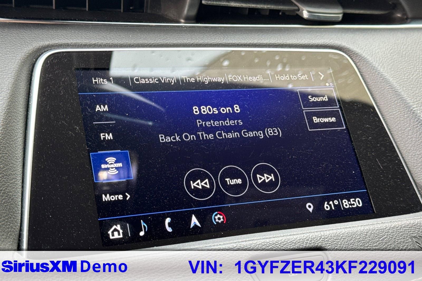 Certified 2019 Cadillac XT4 Sport w/ Cold Weather Package image 35