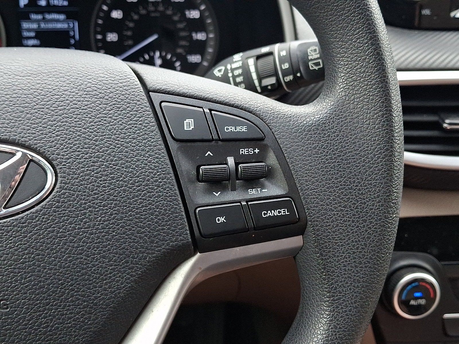 Used 2021 Hyundai Tucson SEL w/ Winter Weather Package AWD/4WD image 21