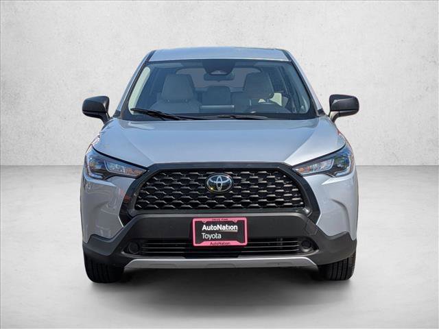 Used 2024 Toyota Corolla Cross L FWD image 2