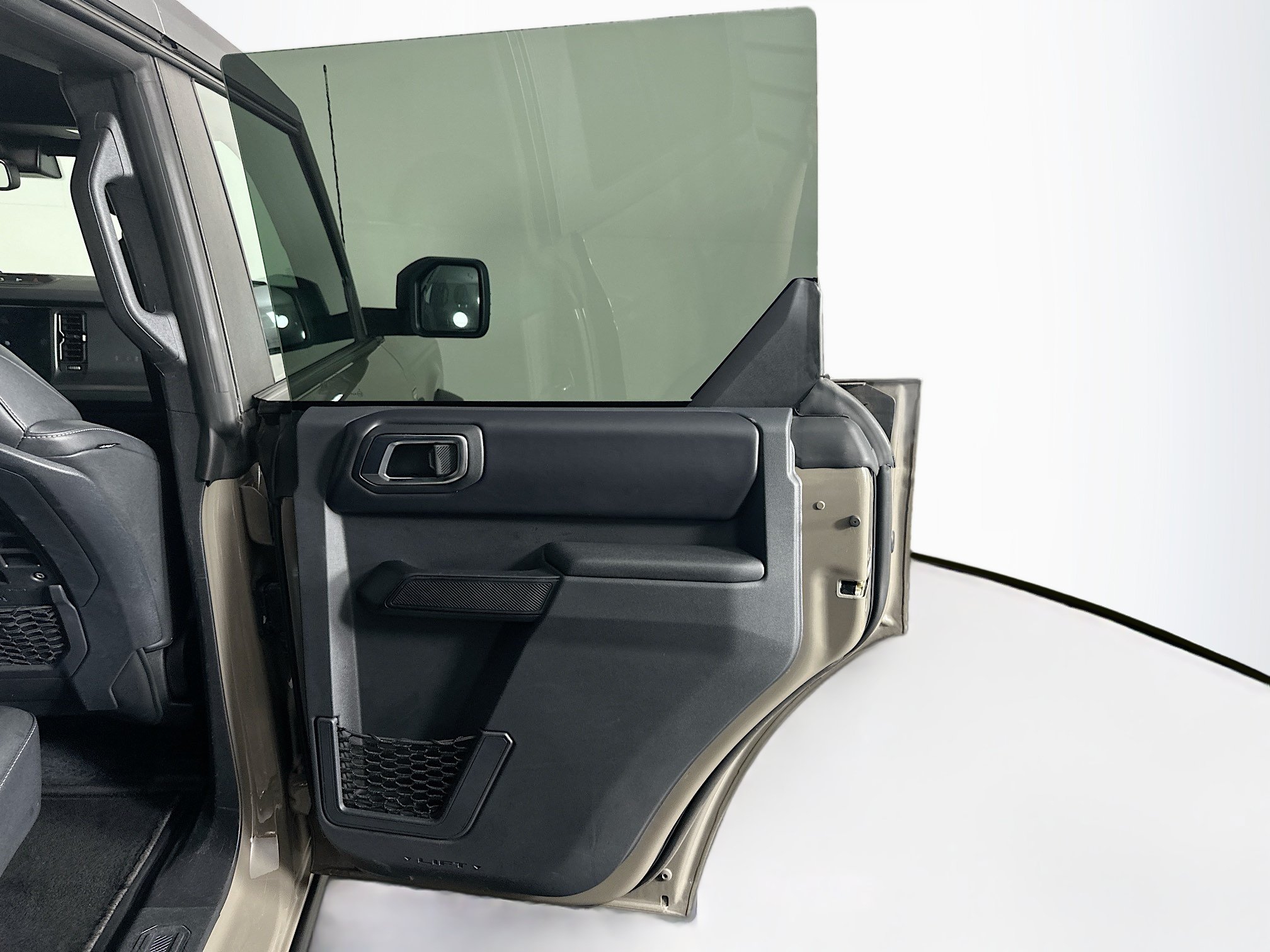 Used 2025 Ford Bronco Badlands AWD/4WD image 30