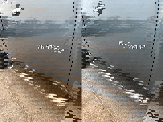 Used 2011 Chevrolet Silverado 1500 LT image 10