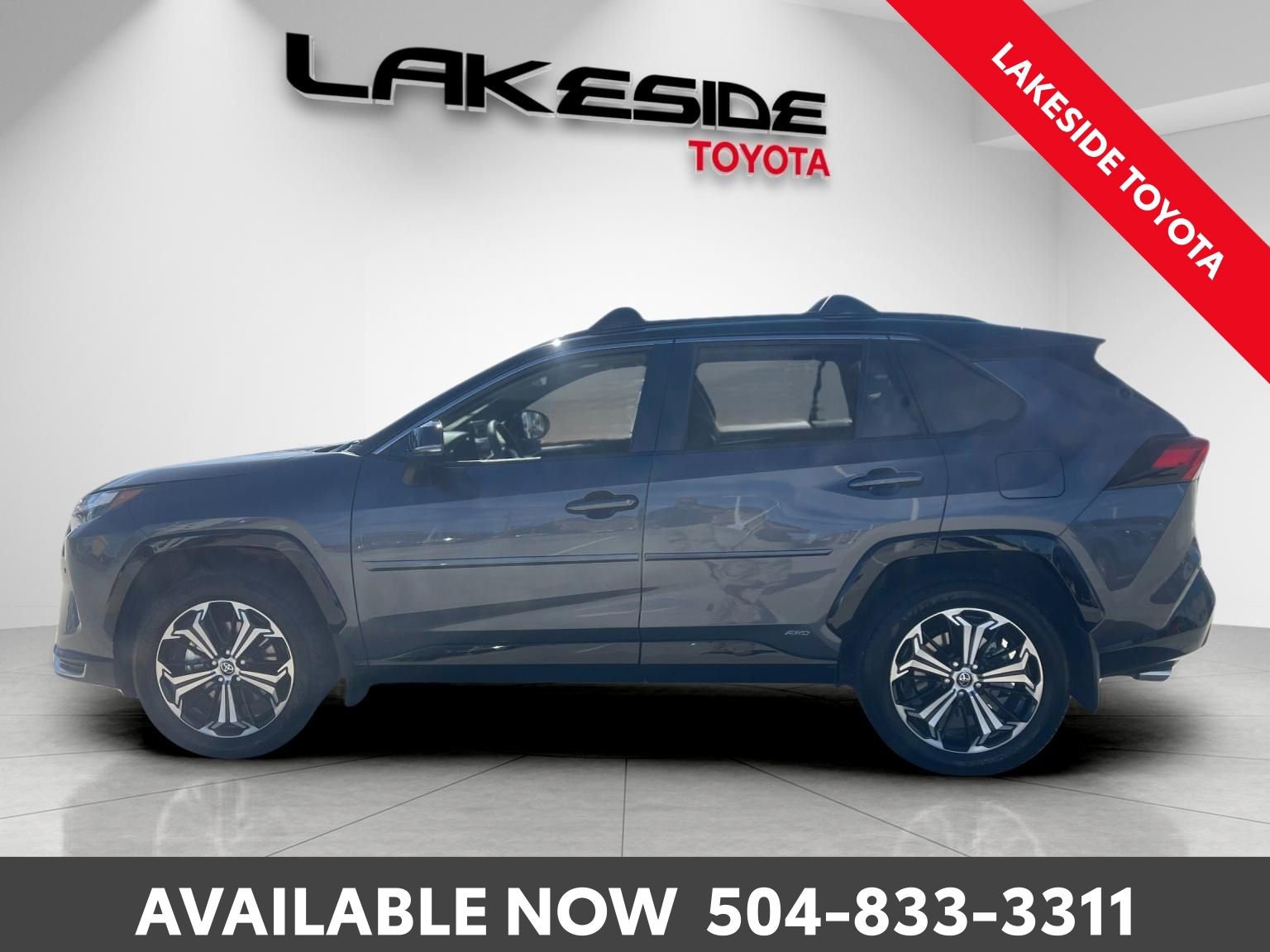 Certified 2025 Toyota RAV4 XSE w/ Premium Package image 5