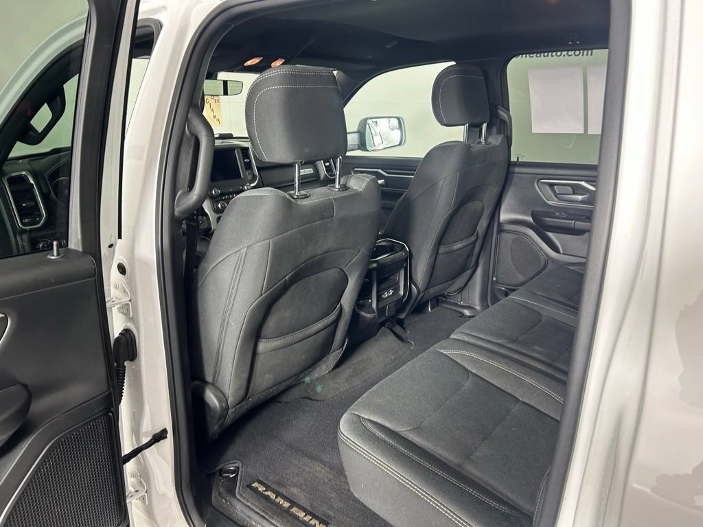 Used 2022 RAM 1500 Big Horn AWD/4WD image 14