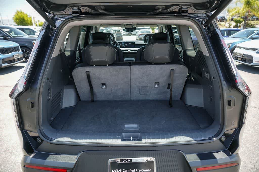Certified 2024 Kia EV9 Light Long Range RWD image 25