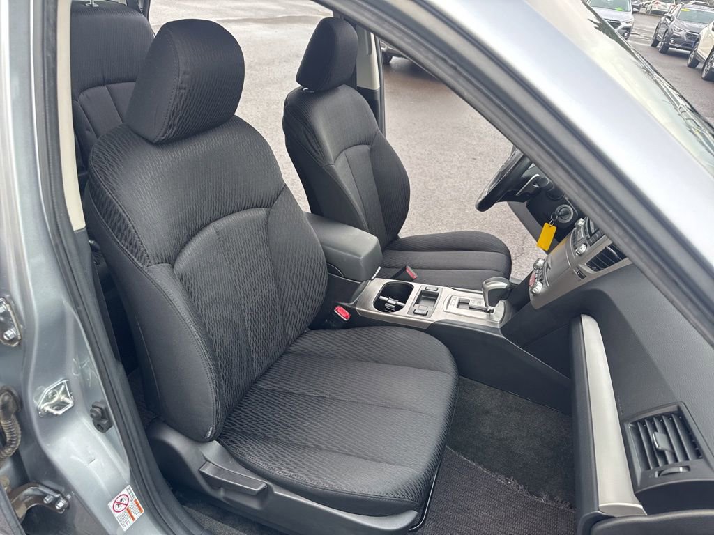 Used 2012 Subaru Outback 2.5i Premium w/ All-Weather Pkg image 14